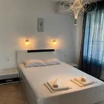 In Complex Panorama سوزوبول