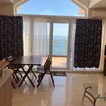شقة In Complex Panorama *