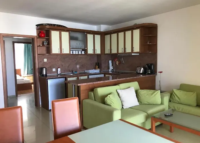 In Complex Panorama Apartment